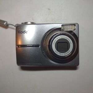 Kodak Easyshare C813 digital camera